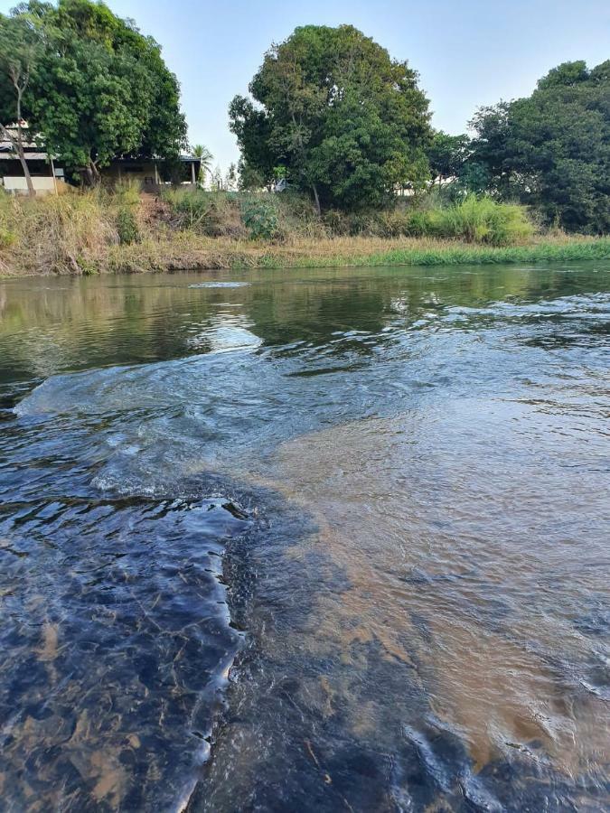 Pousada Do Rio Corrente Alvorada do Norte Exterior foto